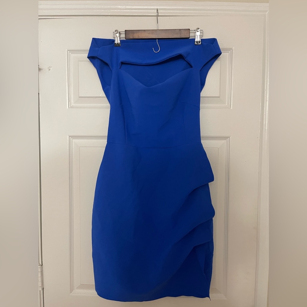 Chiara Boni La Petite Robe Melania Short Off-The-Shoulder Dress - Picture 2 of 14
